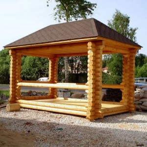 беседка для дачи из бревна 2,5*4,5 метра